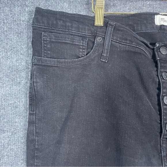Madewell Women’s 35 9” Mid Rise Skinny Black Butterfly Button Raw Hem Jeans - Picture 3 of 9